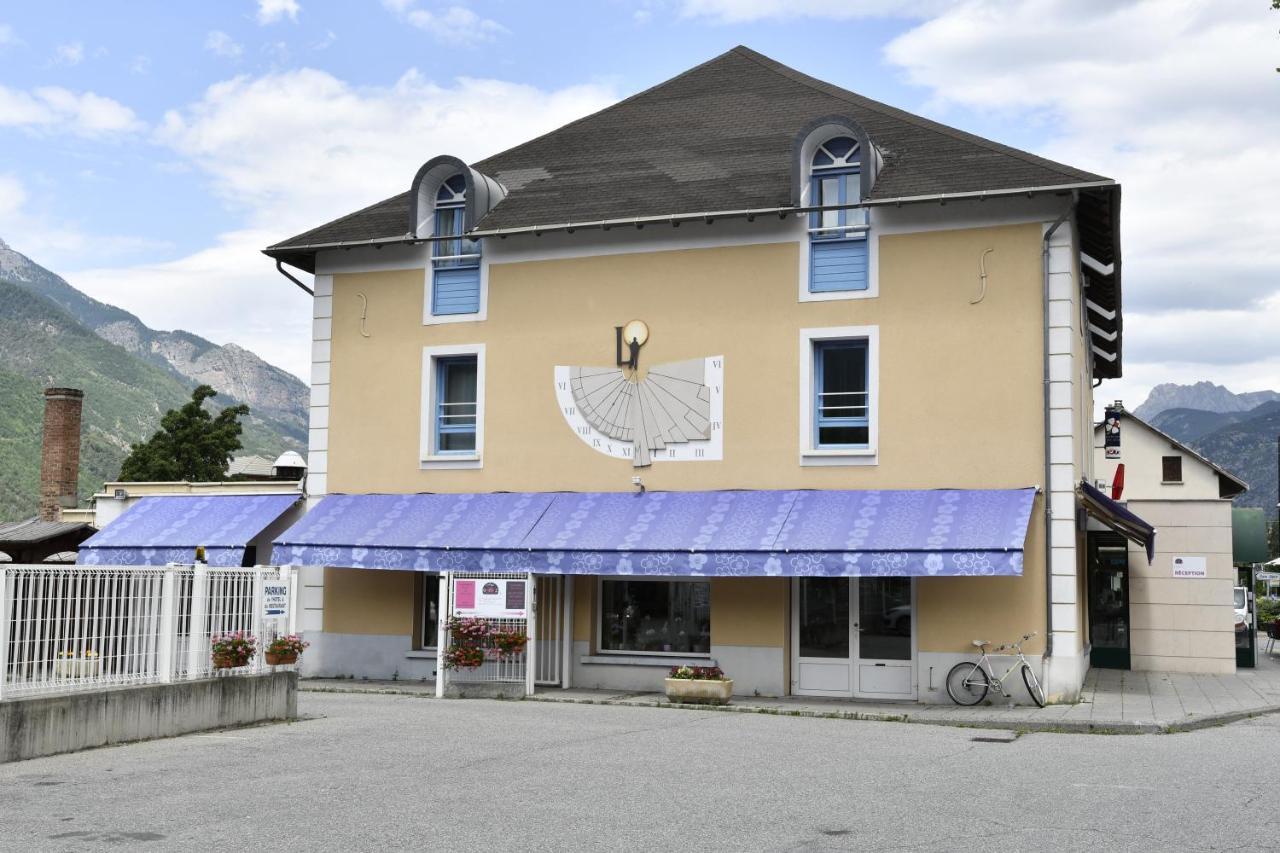 Hotel De La Gare Eygliers Exteriér fotografie